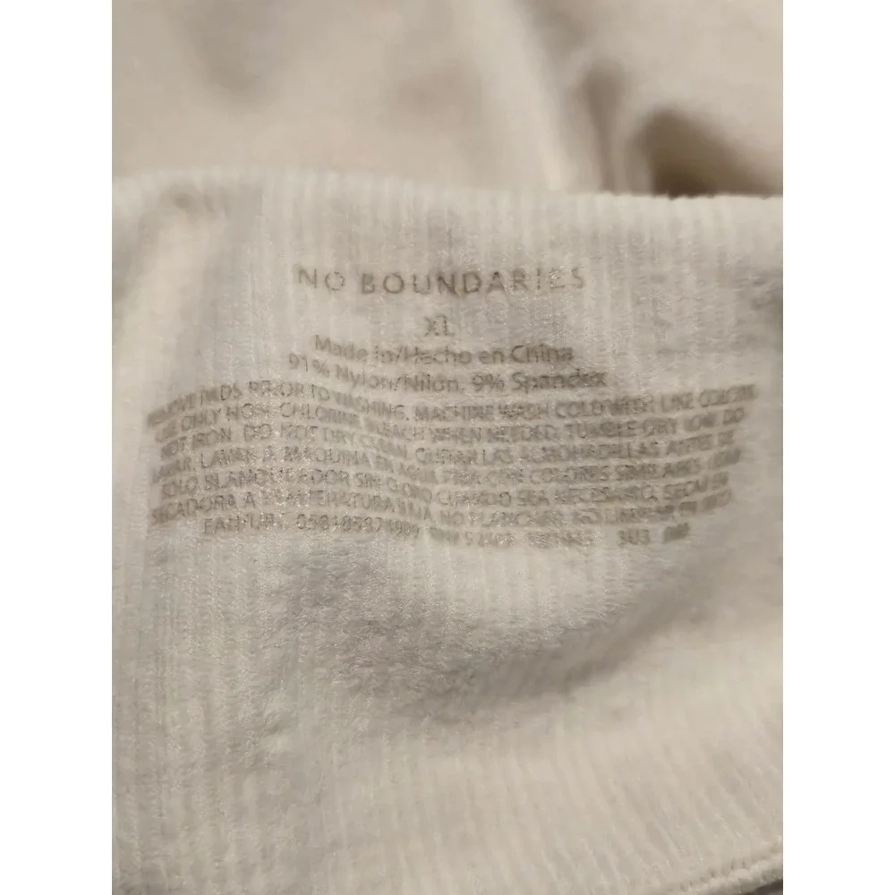 No Boundaries Women XL Cream White Ribbed Seamless Scoop Neck Wireless Bralette‎